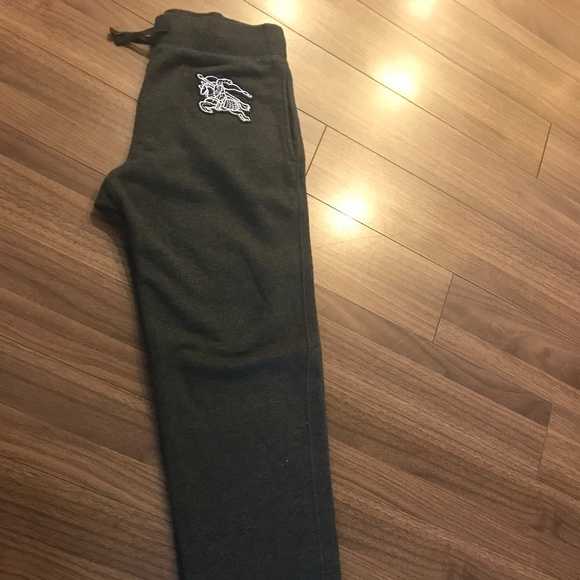 NEW!! Burberry Youth Kids Navy Blue Jogger Sweatpants Pants (8Y)